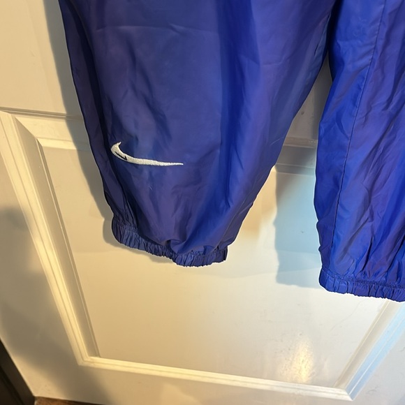 Nike purple small wind breaker jogger pants - Picture 3 of 6